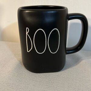 BOO Rae Dunn Artisan Collection by Magenta Mug